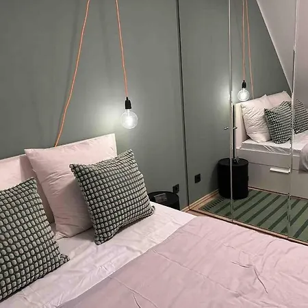 Moderne Sehr Zentral Gelegen Appartement *